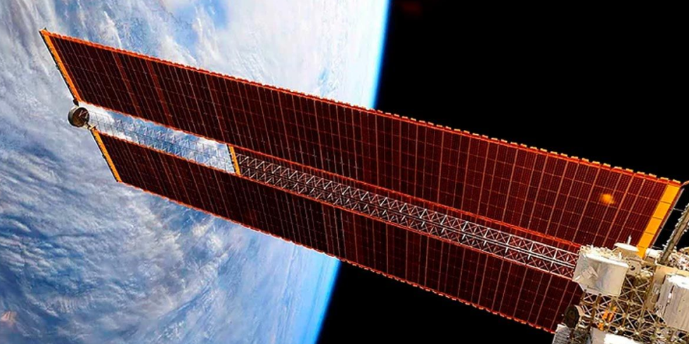 Sabia que Há Painéis Solares na Estação Espacial Internacional?