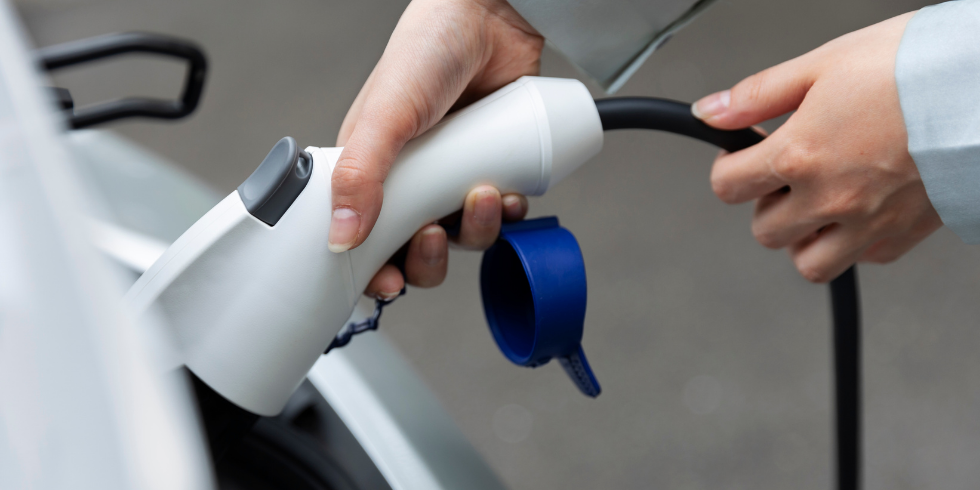 Carregadores de Carros Elétricos: O Futuro da Mobilidade no Seu Condomínio